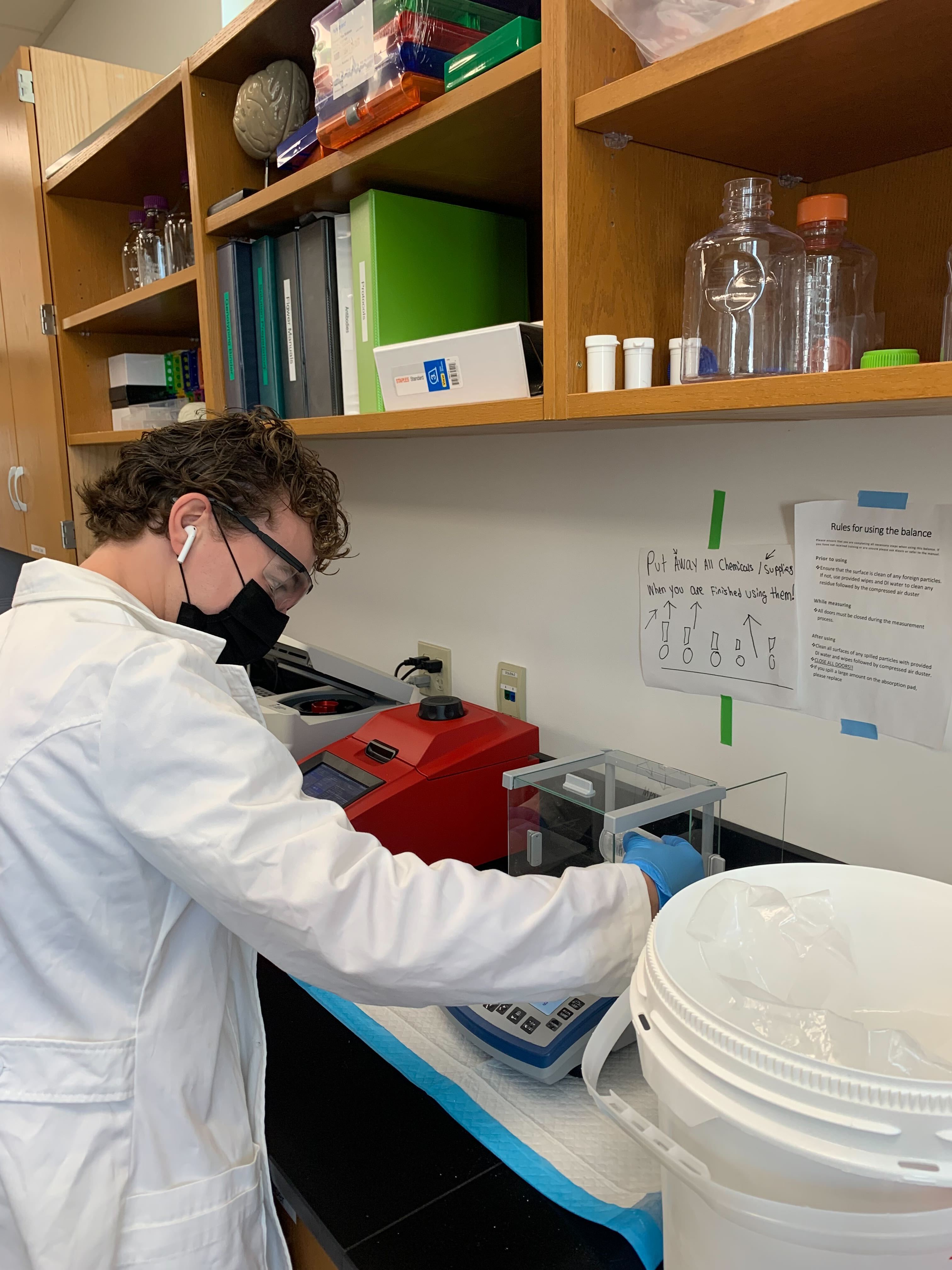 Owen weighs paraformaldehyde to make 6% formalin