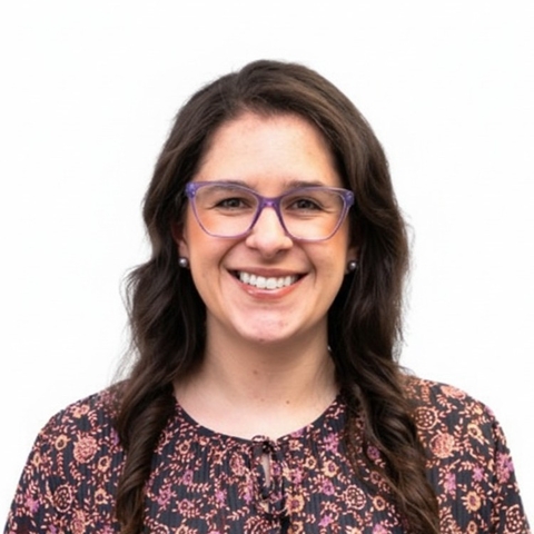 María E. Cárdenas